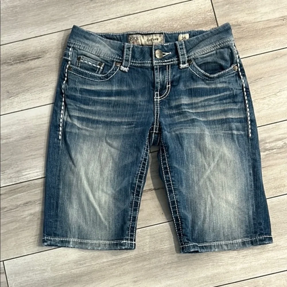 BKE Culture bermuda jean shorts jorts size 26